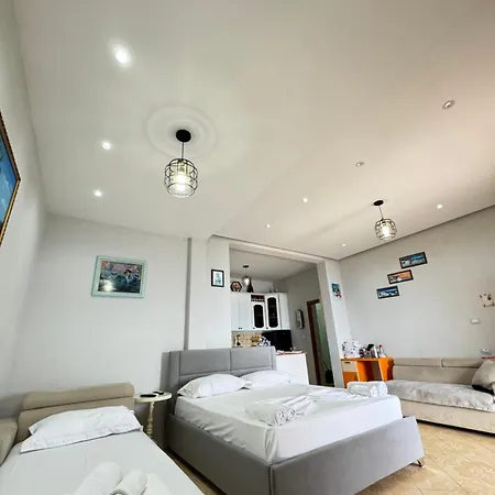 Πανσιόν My House